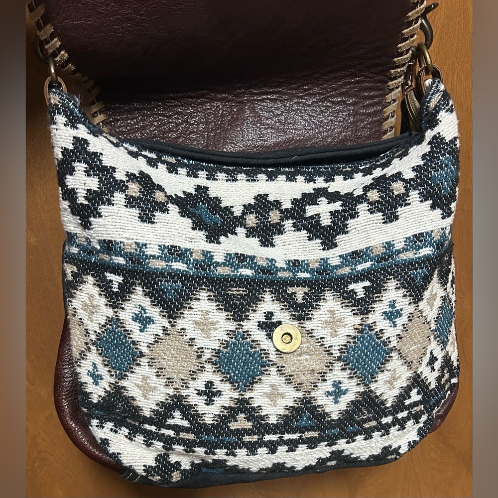 Myra Bag Brown and Black Shoulder Bag - Picture 4 of 14